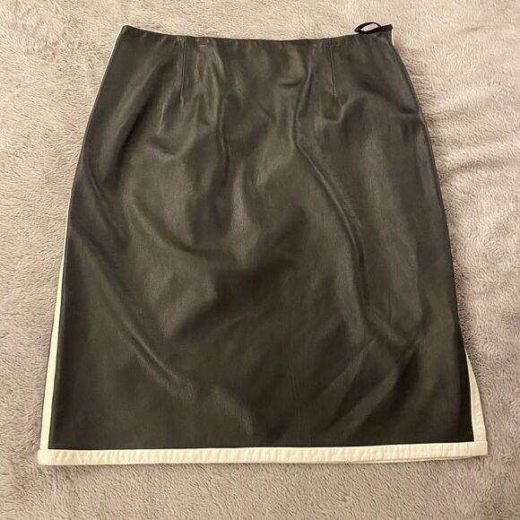 Carlisle 100% leather skirt, size 12 - Picture 1 of 8